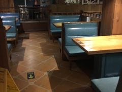 卡座-杭州海华满陇度假酒店