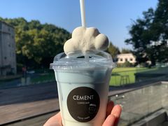 蓝天白云奶-CEMENT·coffee bar (凤凰创意园店)