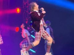 -交通银行前滩31演艺中心