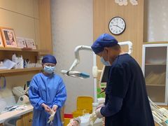 -上海仁爱医院口腔科 · 种植