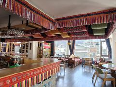 -四姑娘山阿巴郎·藏式花园餐厅