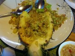 菠萝炒饭-山色西餐·柴火烤披萨