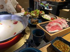 -湊湊火锅·茶憩(东城万达店)