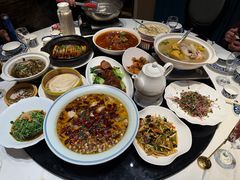 -芳芳私房菜·精做淮扬菜(承德路店)
