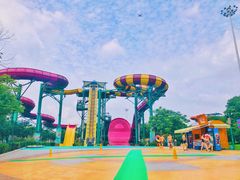 -汤山欢乐水世界