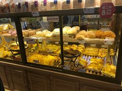 面包甜点陈列柜-BreadTalk面包新语·烘焙蛋糕(高德置地春广场店)