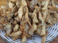 椒盐蘑菇-都江堰石锅鱼