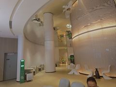 -涨巢·潮玩水疗局