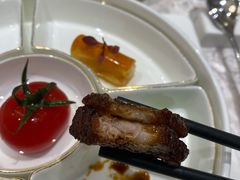 脆皮松板肉-新光酒家·河豚·海鲜·蟹料理(浦东店)
