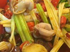 -二孃鸡爪爪(东郊记忆店)