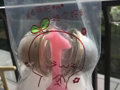 -蜜蜂小象·榴莲千层蛋糕(时代汇11栋店)