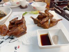 -鹿鸣酒家(越秀店)