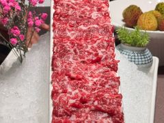 -左庭右院鲜牛肉火锅黑金店(陆家嘴中心店)
