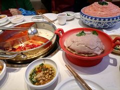 -周师兄大刀腰片火锅(磁器口直营店)