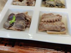 -香山湖家家宴(中山陵店)