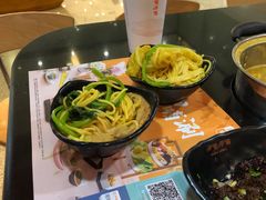 麻酱-呷哺呷哺(西单大悦城店)