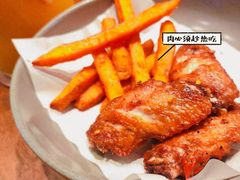 炸鸡翅配薯条-Simple Yummy简单美味(上邦百汇城店)