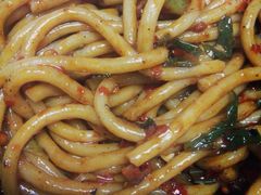 -玲玲米粉·新疆现炒米粉(大十字总店)