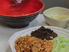 -缅华南国小食店