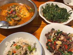 -益华家菜屋(世茂店)