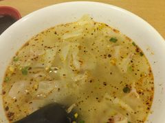 辣油小馄饨-徐建萍汤包(热河南路店)