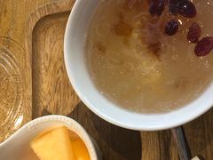 蔓越莓桃胶银耳-炖物24章·顺时轻养茶(杭州大厦店)