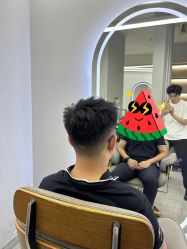 -D.G造型·烫发染发接发