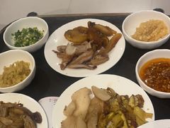 -天宜隆蘑菇宴火锅(石景山旗舰店)