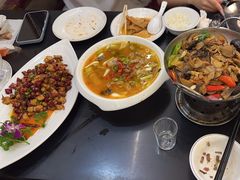 -渔王川菜馆(镇邦路店)