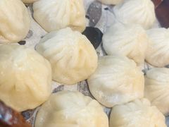 鲜肉小笼-南翔饭店