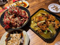 -巴厘龙虾·榜首油焖大虾(音乐学院·沿江酒馆店)