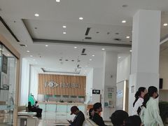 -大连何氏眼科医院