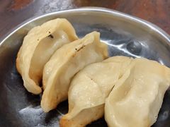 -黄阿姨锅贴大王(万航渡路店)