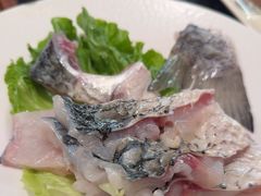 -得意咚瓜·顺德鱼生·冬瓜火锅(深圳首店)