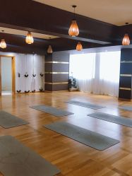 -悦尚生活空间•瑜伽普拉提•悦心芳香疗愈SPA