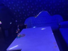 -K歌之王量贩式KTV(洪楼店)