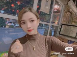 -时尚殿堂明星门店