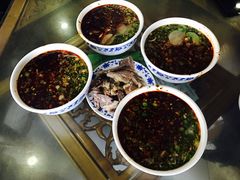 -吾穆勒蓬灰牛肉面·清真(北滨河中路店)