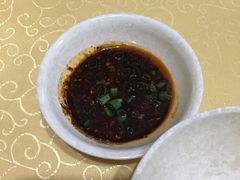 -茅屋大酒店