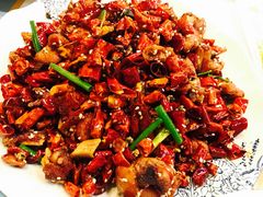 乐山辣子鸡-付掌柜在成都·热炒砂锅集(金禾店)
