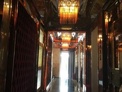 -半岛公馆(淞兴西路店)