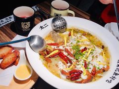 老坛子酸菜鱼（鲈鱼3-4人份）-太二酸菜鱼(广州IFC国金天地店)