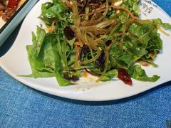 -香巴拉云南餐厅(华莱坞店)