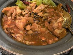 -云海肴·汽锅鸡·云南菜(天山百盛优客店)