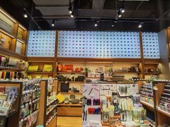 -百新书局(尚悦湾店)