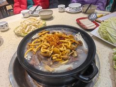 -九寨沟特色牦牛肉汤锅