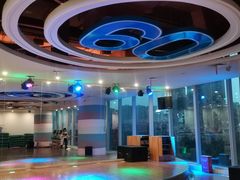 -奇迹健身金茂汇店