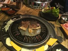 -哈哈碳都·牛肋条无限自助烤肉(台江万达店)