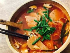滋滋番茄梅林午餐肉火锅米线-石榴姐•山城小馆(创始店)