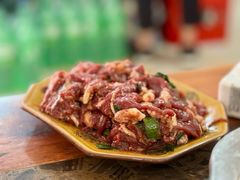 -黄利砖万峰林布依特色酸笋牛肉馆